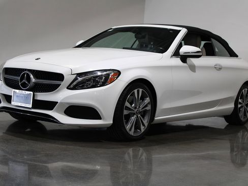 Used 2018 Mercedes-Benz C 300 Cabriolet image 5