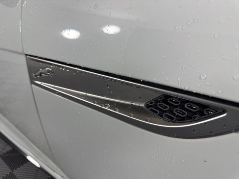 Used 2021 Jaguar F-TYPE R-Dynamic image 11