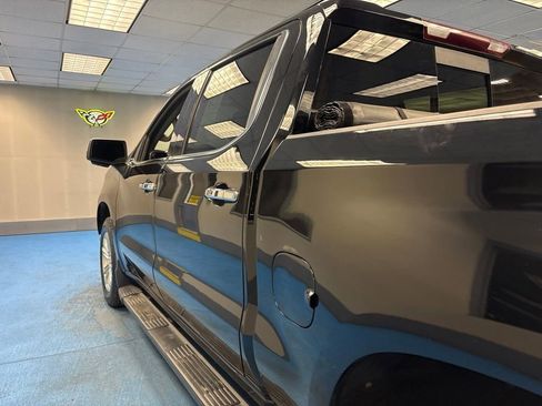 Certified 2024 Chevrolet Silverado 1500 LTZ w/ LTZ Convenience Package II AWD/4WD image 19