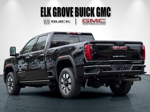 New 2026 GMC Sierra 2500 Denali w/ Denali Reserve Package AWD/4WD image 6