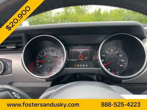 Used 2020 Ford Mustang Premium RWD image 9