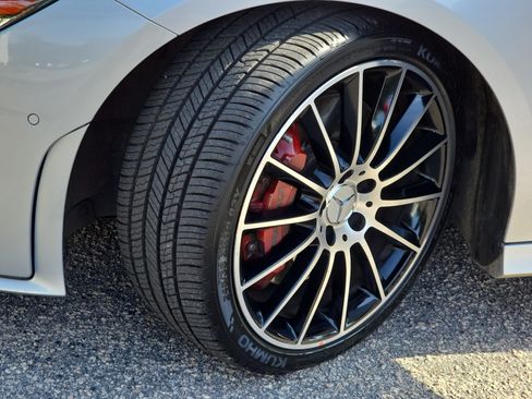 Used 2021 Mercedes-Benz CLA 35 AMG 4MATIC image 32