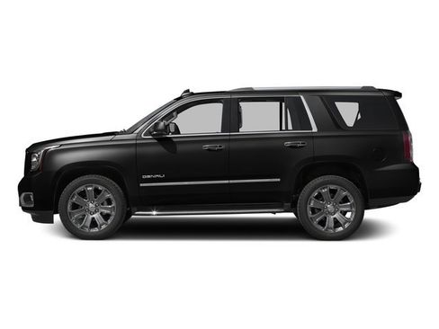Used 2016 GMC Yukon Denali w/ Open Road Package AWD/4WD image 3
