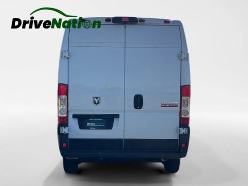 Used 2017 RAM ProMaster 2500 w/ Interior Convenience Group image 6