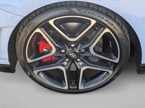 Used 2019 Hyundai Veloster N N w/ Performance Package image 20