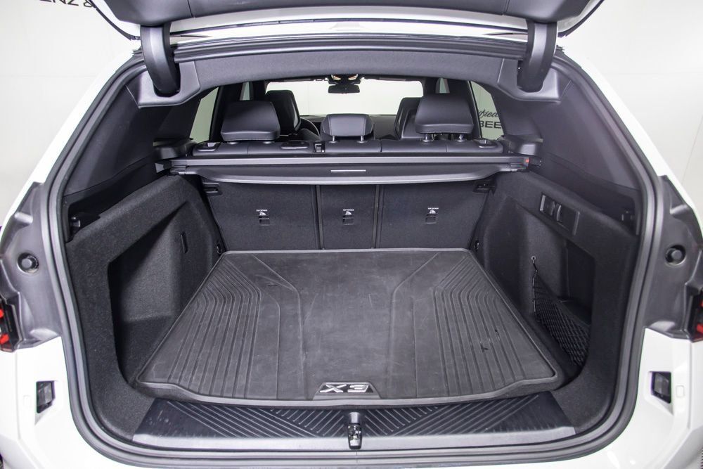 Used 2026 BMW X3 xDrive30i w/ M Sport Package AWD/4WD image 8