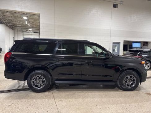 Used 2025 Ford Expedition Max Active image 4