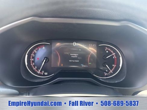 Used 2024 Toyota RAV4 LE AWD/4WD image 32