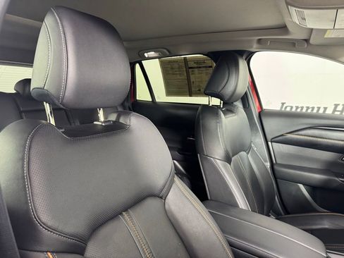 Used 2025 MAZDA CX-50 AWD 2.5 Hybrid w/ Premium Pkg image 41