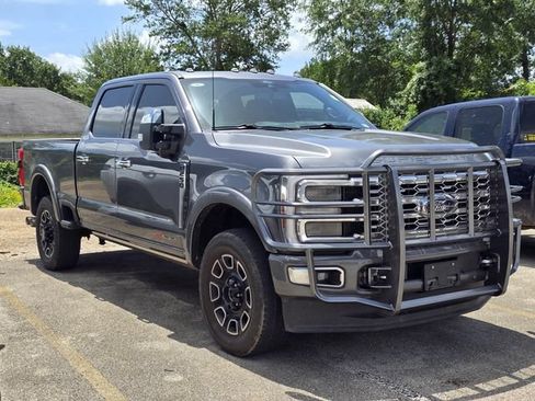 Used 2024 Ford F250 Platinum AWD/4WD image 1