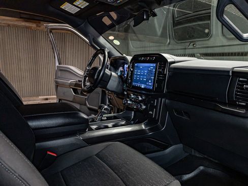 Used 2021 Ford F150 XLT w/ Equipment Group 302A High image 19