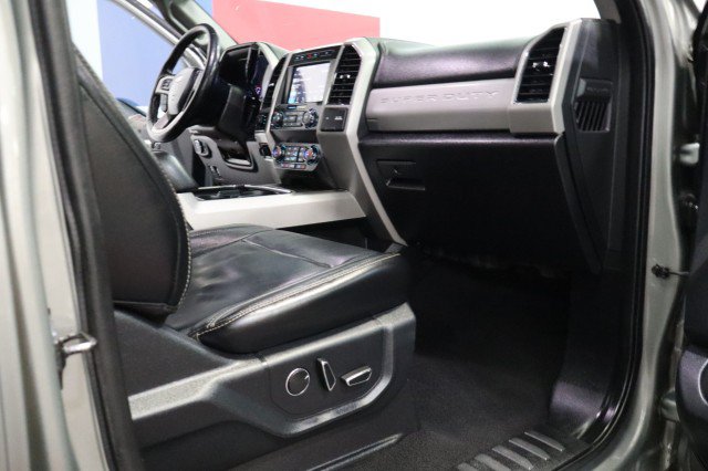 Used 2019 Ford F250 Lariat w/ Lariat Ultimate Package AWD/4WD image 75