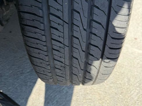 Used 2020 Toyota C-HR XLE image 28