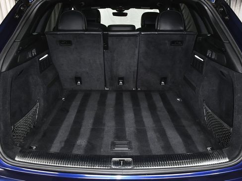 Used 2018 Audi SQ5 Premium Plus w/ Navigation Package image 74