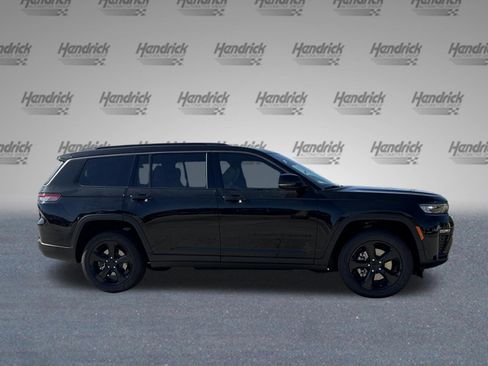 New 2026 Jeep Grand Cherokee L Limited AWD/4WD image 9