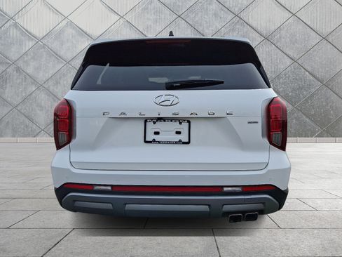 Certified 2023 Hyundai Palisade SEL w/ Premium Package image 6