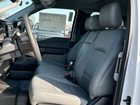 New 2026 Ford F450 XL w/ XL Chrome Package image 14