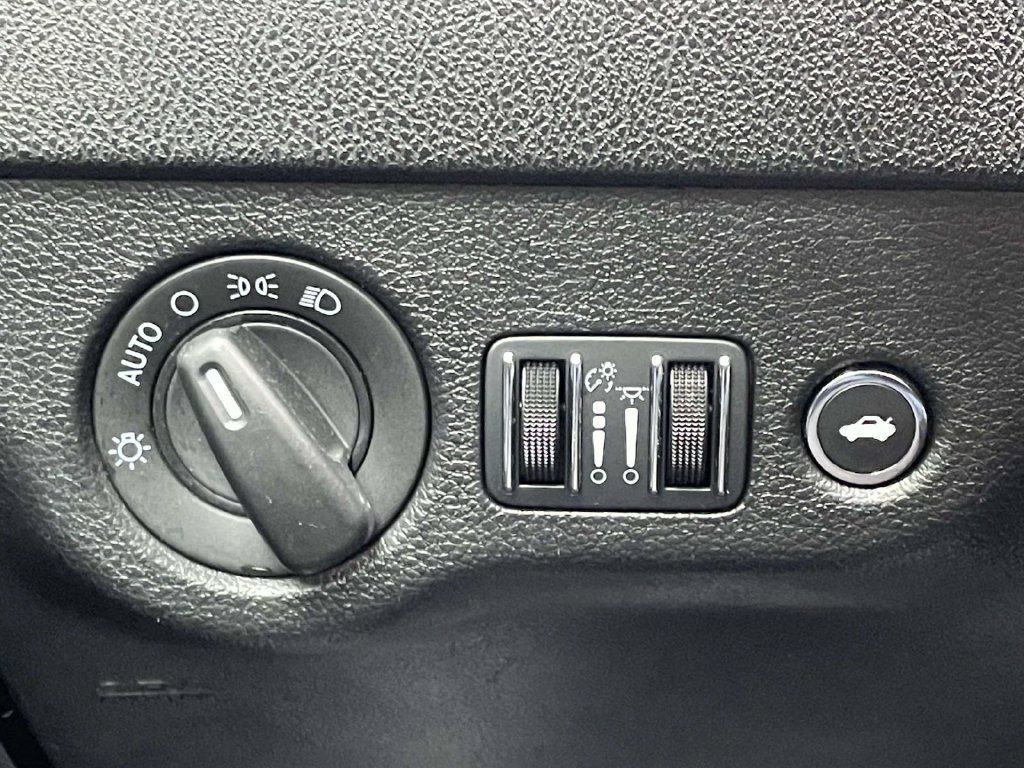 Used 2023 Dodge Charger GT RWD image 17