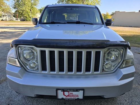 Used 2008 Jeep Liberty Sport w/ Popular Equipment Group image 2
