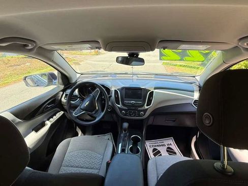 Used 2022 Chevrolet Equinox LT FWD image 8