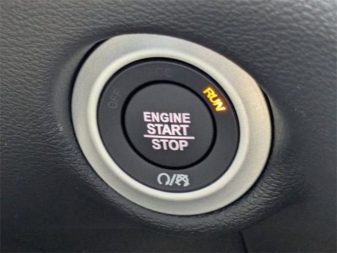 New 2026 Chrysler Voyager LX image 29