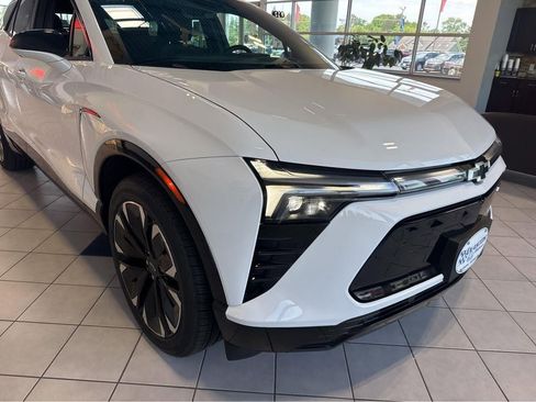 Used 2024 Chevrolet Blazer EV RS AWD/4WD image 5