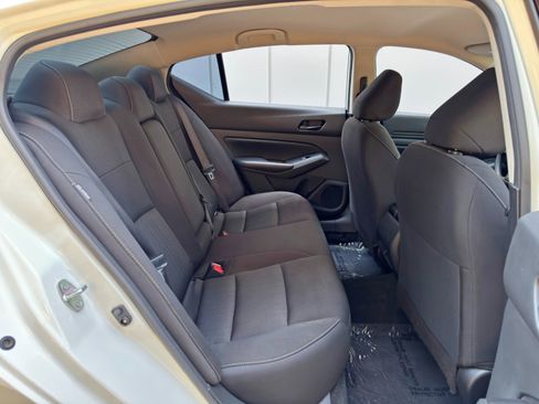 Used 2023 Nissan Altima 2.5 S FWD image 32