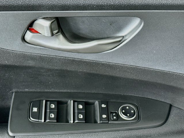 Used 2021 Kia Forte LXS FWD image 20
