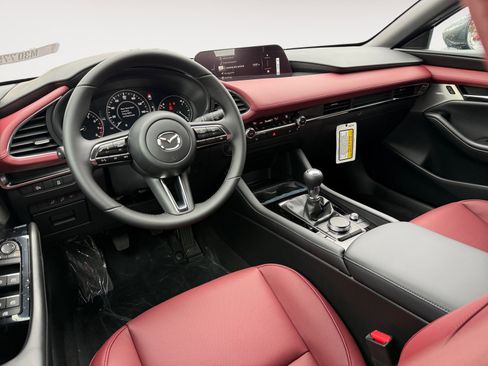 New 2026 MAZDA MAZDA3 2.5 S Hatchback w/ Premium Pkg FWD image 15