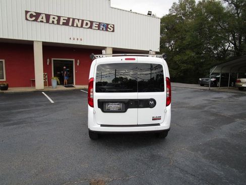 Used 2021 RAM ProMaster City Tradesman SLT image 4