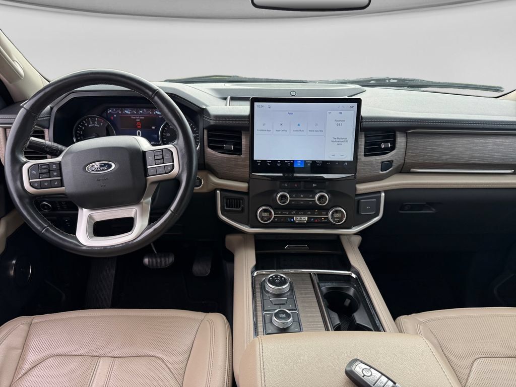 Used 2024 Ford Expedition Limited AWD/4WD image 24