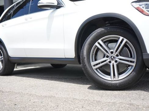Used 2021 Mercedes-Benz GLC 300 4MATIC image 10