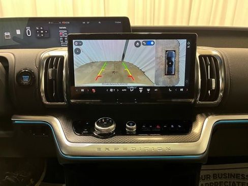 New 2025 Ford Expedition Max Platinum w/ Stealth Performance Package image 23