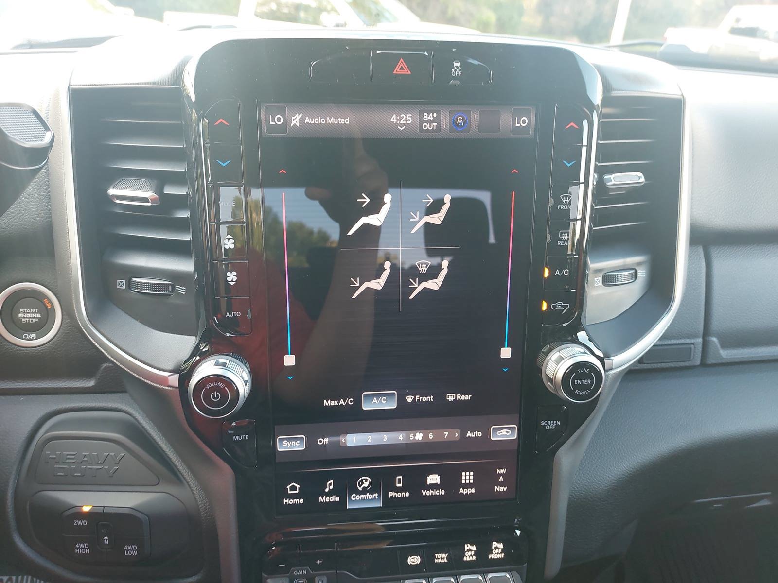 New 2027 RAM 3500 Big Horn AWD/4WD image 21
