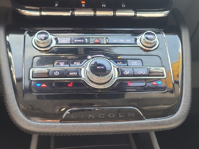 Used 2022 Lincoln Corsair FWD image 25