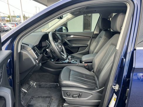 Used 2022 Audi Q5 2.0T Premium Plus w/ Premium Plus Package image 9