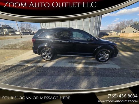Used 2016 Dodge Journey Crossroad image 1