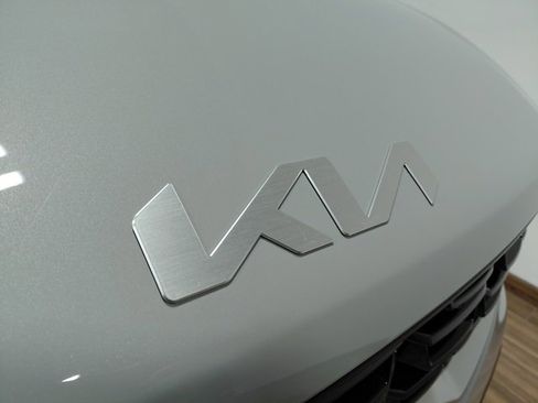 Used 2026 Kia Sorento EX image 17