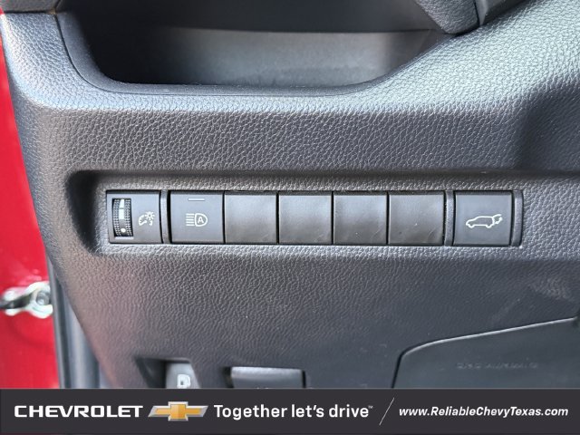 Used 2024 Toyota RAV4 XLE w/ Convenience Package AWD/4WD image 24