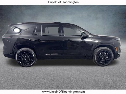 Used 2026 Chevrolet Traverse RS AWD/4WD image 11