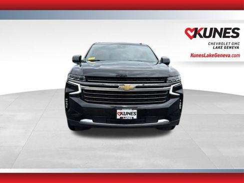 Used 2024 Chevrolet Suburban LT AWD/4WD image 11