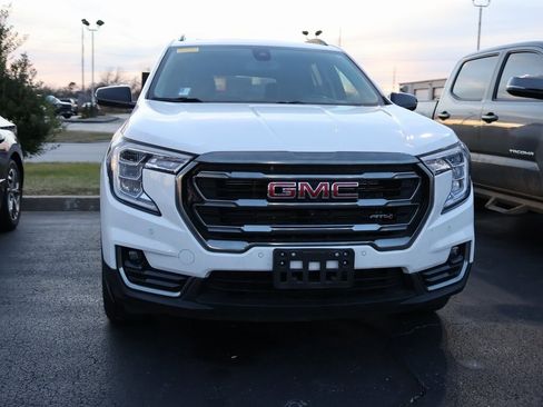 Used 2022 GMC Terrain AT4 w/ Tech Package image 6