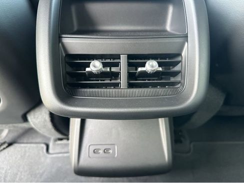 New 2026 Cadillac Lyriq Luxury image 18