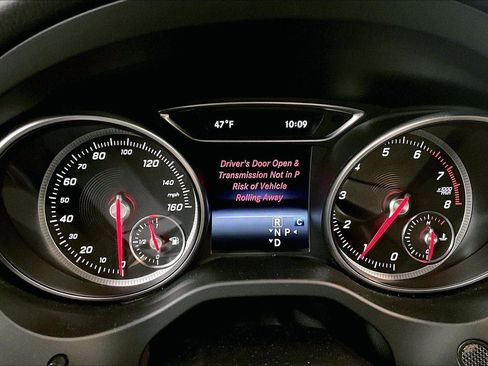 Used 2019 Mercedes-Benz GLA 250 image 19