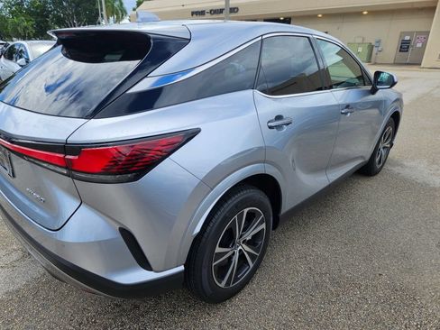 Certified 2025 Lexus RX 350 FWD w/ Technology Package image 4