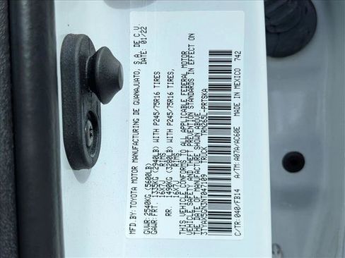 Used 2022 Toyota Tacoma SR w/ SR Convenience Package RWD image 20