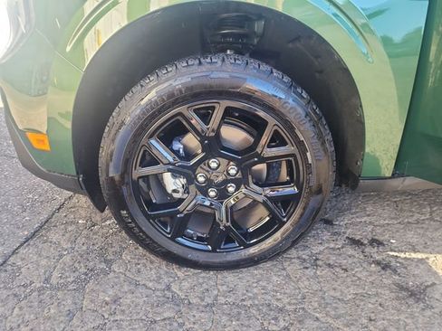 Used 2025 Ford Maverick Lariat w/ Black Appearance Package image 31