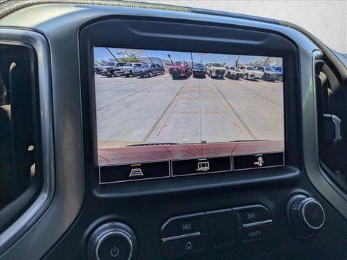 Used 2021 Chevrolet Silverado 1500 LT Trail Boss w/ Convenience Package II AWD/4WD image 12