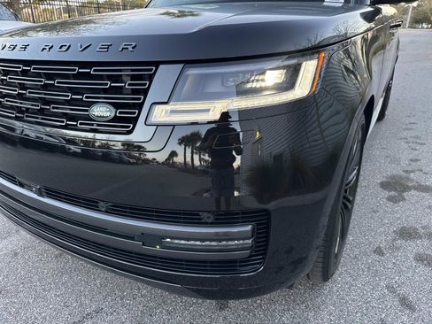 New 2026 Land Rover Range Rover SE AWD/4WD image 9