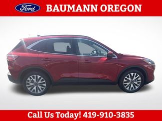 Used 2020 Ford Escape Titanium w/ Titanium Premium Package 2.0 AWD/4WD video 2